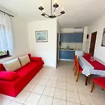 Apartmani Nadica