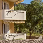 Apartments Mare With Terrace