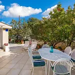 Luxury Apartment Rebeka