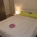 Apartment In Mundanije With Balcony, Air Conditioning, Wifi, Washing Machine