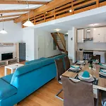 Apartment Jury
