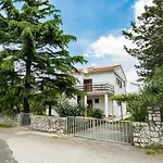 Apartment In Silo/Insel Krk 13496