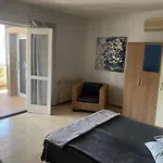 Dub Center Apartment II
