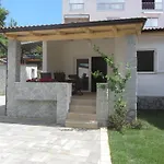 Holiday Home Lujo