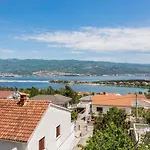 Apartment In Silo/Insel Krk 13488