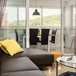 Apartman Dora