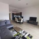 Blue Sky Apartment