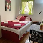 Kristina Apartmanhaz
