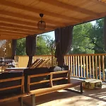 Nikodom Mobile Home