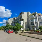 Apartment Pek