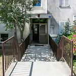 Apartment Pek