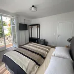 Apartment Rhea