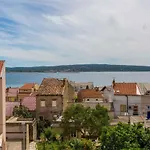 Two-Bedroom Apartment In Crikvenica XVI