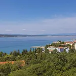 Apartment In Crikvenica 39350