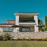 Luxury Villa Luana