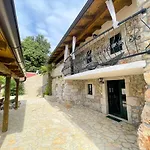 Kuca Za Odmor Paun