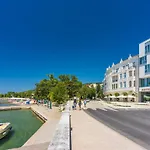 Apartments Adam