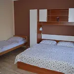 Apartments In Jadranovo 41880