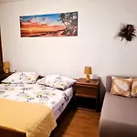 Apartment Muzic
