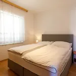 Apartments Lacic