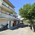 Apartment In Jadranovo 42072