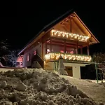Holiday Home Tihovo