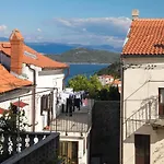 Romantic Stone House In Historic Center Of Vrbnik