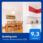 Big White Apartment