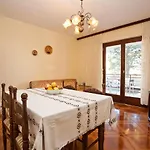 Apartment Josip