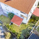 Apartments Ljubica Garden