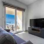 Season Surprise Apartment