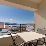 Season Surprise Apartment
