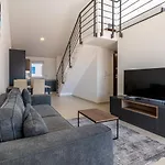 Sunrise Apartment