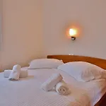 Apartman Galli S Pogledom Na Grad Rab