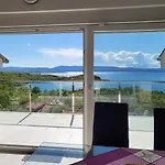 Sea View Apartment Bellavista Njivice