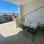 Apartments In Crikvenica 41207