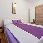 Apartment Ketryn