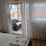 Apartmani Mali