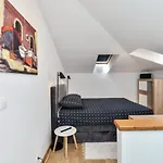 Luxury Blue Bay Apartment