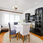 Apartman Tena