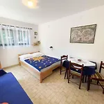 Apartment In Jadranovo 41868