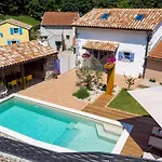 Amazing Home In Mucici With Kitchen