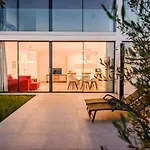 Apartment Flori With Sea View