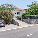 Apartment & Double Room Ljubica