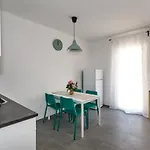 Golden Island Apartments