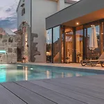 Luxury Jerini House With Pool And Wellness