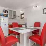 Beautiful Apartment In Baric Draga With Kitchen
