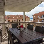 Apartments Mirela