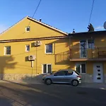 Sweet Cosy Apartment
