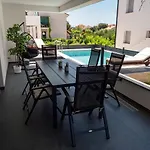 Luxury Apartment With A Private Pool Arbitana